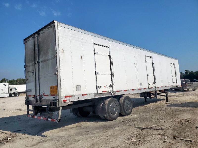 1UYVS2484EU844121 - 2014 UTILITY VS2RA თეთრი ფოტო 4