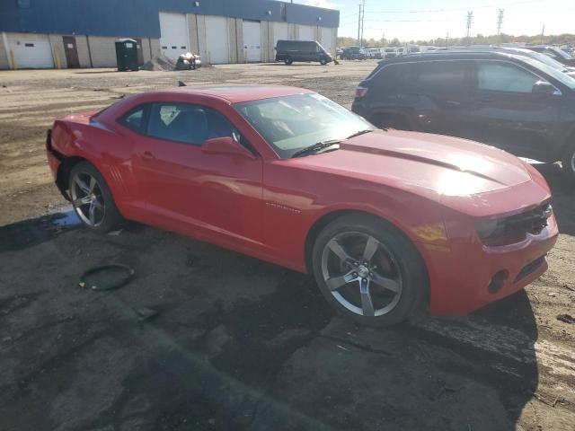2G1FC1EDXB9103866 - 2011 CHEVROLET CAMARO LT RED photo 4