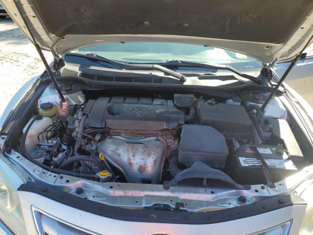 4T4BF3EK0BR121157 - 2011 TOYOTA CAMRY BASE SILVER photo 11