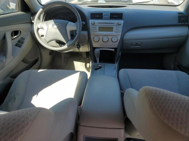 4T4BF3EK0BR121157 - 2011 TOYOTA CAMRY BASE SILVER photo 8