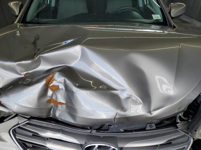5XYZTDLB0HG403324 - 2017 HYUNDAI SANTA FE S GRAY photo 12