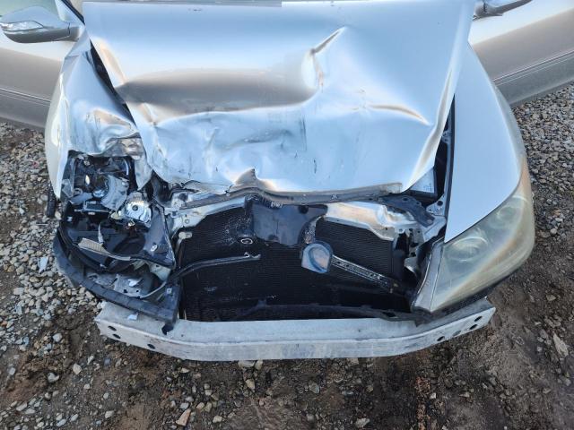 JH4KB16546C007907 - 2006 ACURA RL SILVER photo 11