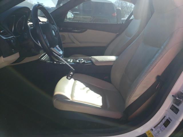 WBALM5C5XBE379064 - 2011 BMW Z4 SDRIVE30I WHITE photo 7