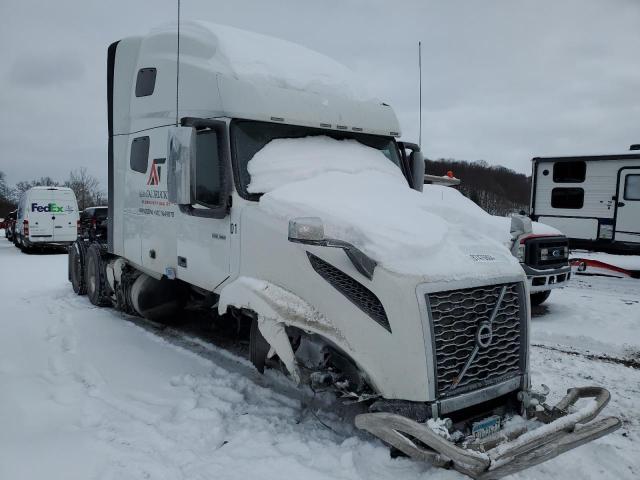 2019 VOLVO VN VNL, 