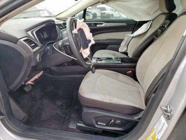 3FA6P0HD7KR132811 - 2019 FORD FUSION SE SILVER photo 7