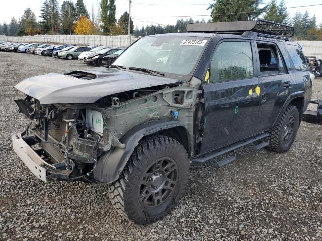 2020 TOYOTA 4RUNNER SR5/SR5 PREMIUM, 