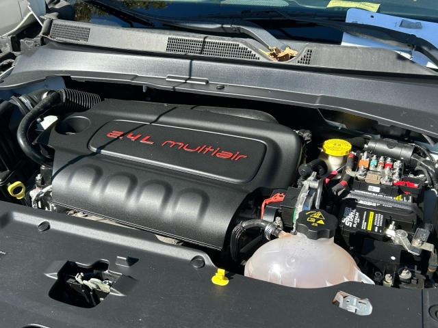 3C4NJCBB6JT407196 - 2018 JEEP COMPASS LATITUDE WHITE photo 7