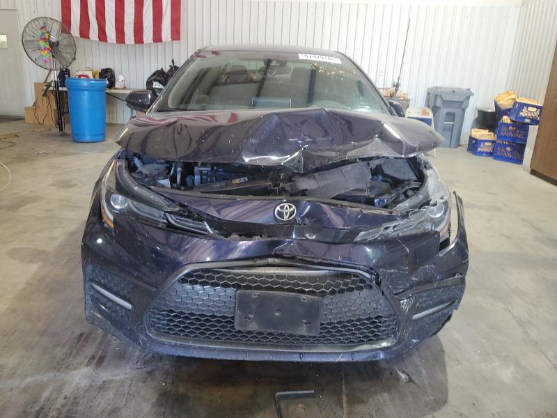 5YFS4RCEXLP029864 - 2020 TOYOTA COROLLA SE BLUE photo 5