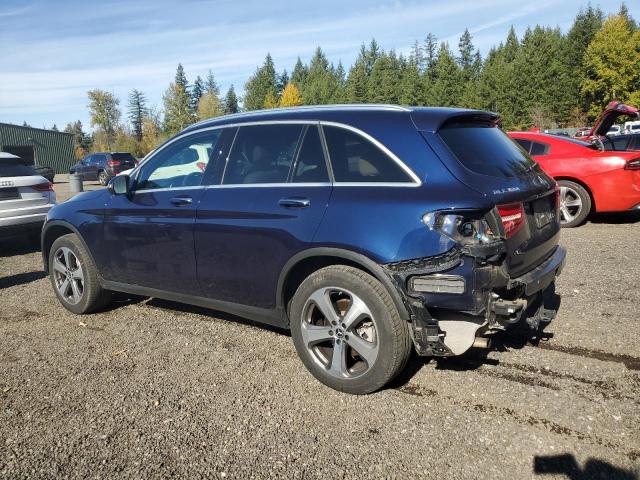 WDC0G4KB2JV078876 - 2018 MERCEDES-BENZ GLC 300 4MATIC BLUE photo 2