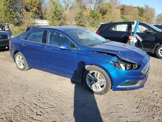 3FA6P0HD1JR217822 - 2018 FORD FUSION SE BLUE photo 4