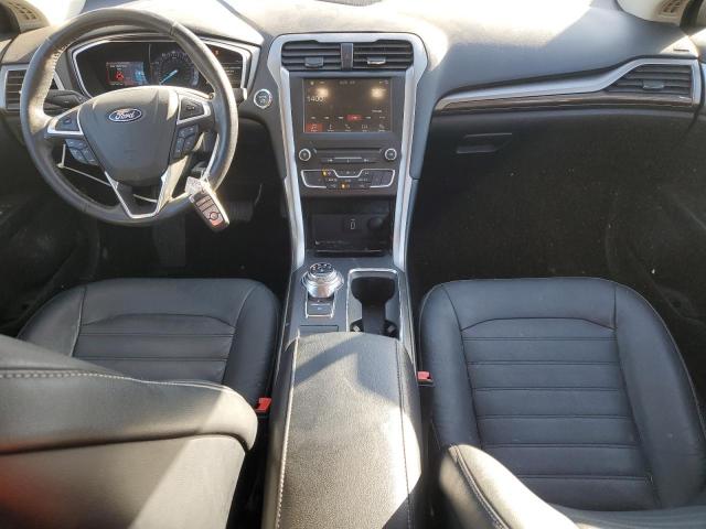 3FA6P0HD1JR217822 - 2018 FORD FUSION SE BLUE photo 8