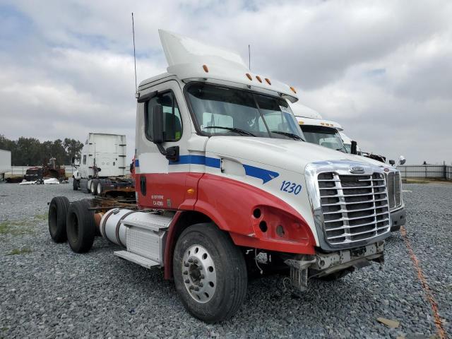 2015 FREIGHTLINER CASCADIA 1, 