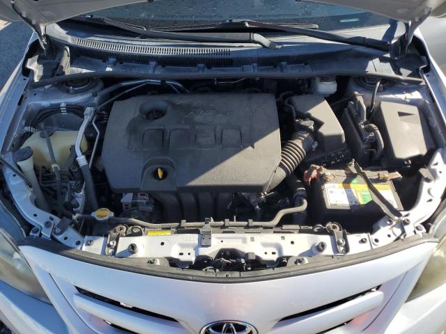 5YFBU4EE1DP221255 - 2013 TOYOTA COROLLA BASE ვერცხლისფერი ფოტო 11