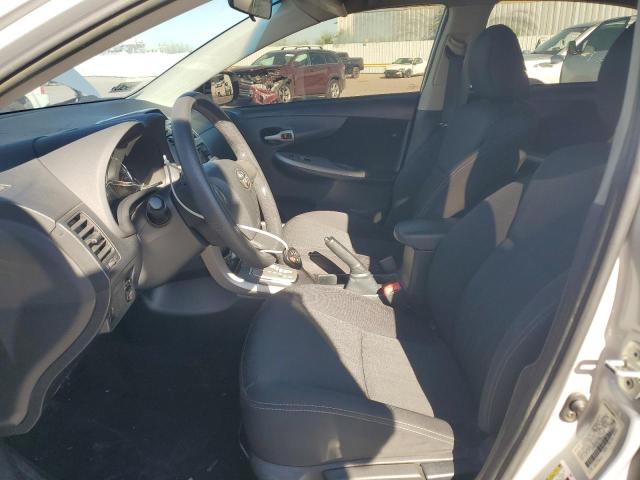 5YFBU4EE1DP221255 - 2013 TOYOTA COROLLA BASE ვერცხლისფერი ფოტო 7