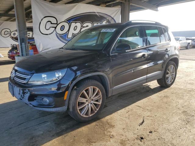 2014 VOLKSWAGEN TIGUAN S, 