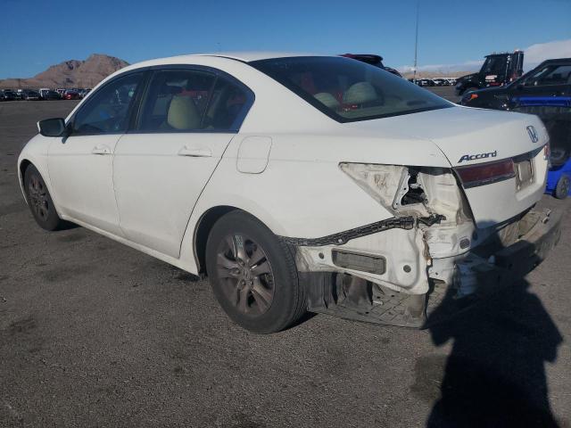 1HGCP2F40CA213237 - 2012 HONDA ACCORD LXP WHITE photo 2