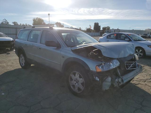 YV1SZ592751193159 - 2005 VOLVO XC70 SILVER photo 4