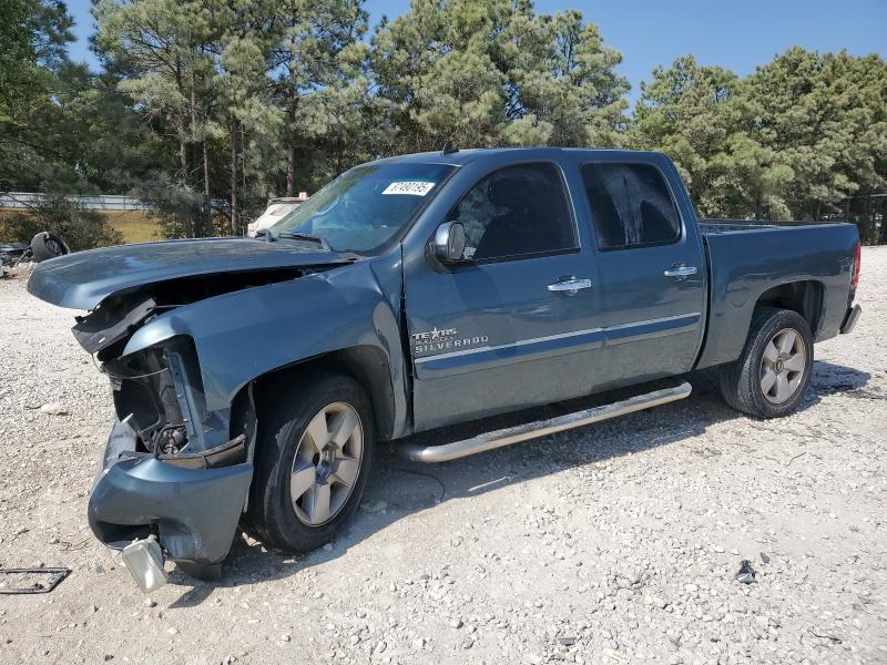 2011 CHEVROLET SILVERADO C1500 LT, 