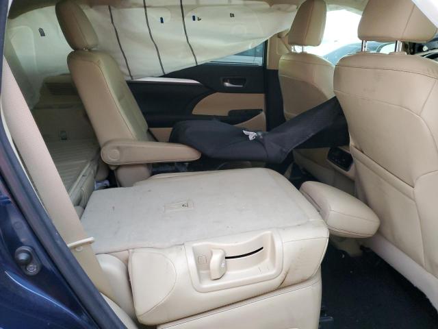 5TDKKRFH6GS182010 - 2016 TOYOTA HIGHLANDER XLE BLUE photo 11