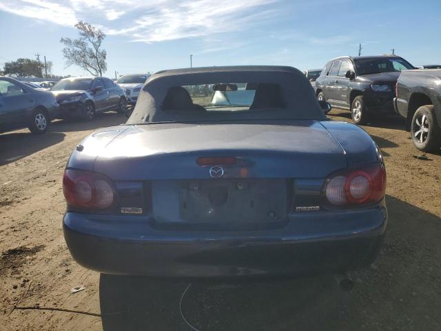 JM1NB353320233605 - 2002 MAZDA MX-5 MIATA BASE BLUE photo 6