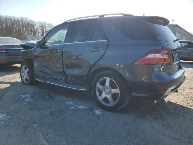 4JGDA5HB0EA344927 - 2014 MERCEDES-BENZ ML 350 4MATIC GRAY photo 2