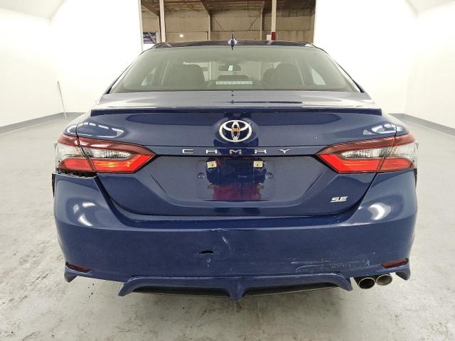 4T1G11AK4RU243684 - 2024 TOYOTA CAMRY SE NIGHT SHADE BLUE photo 6