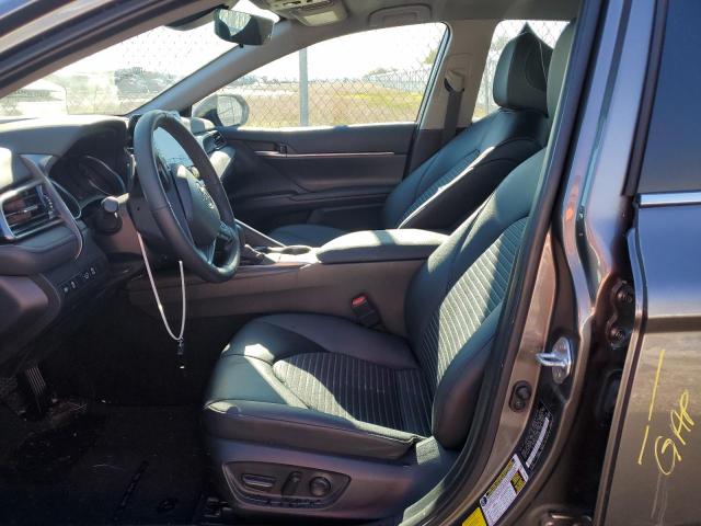 4T1G11AKXRU882720 - 2024 TOYOTA CAMRY SE NIGHT SHADE GRAY photo 7