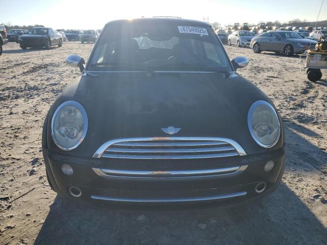 WMWRC335X5TJ70196 - 2005 MINI COOPER BLACK photo 5