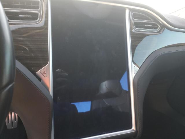 5YJSA1H18EFP65782 - 2014 TESLA MODEL S RED photo 9