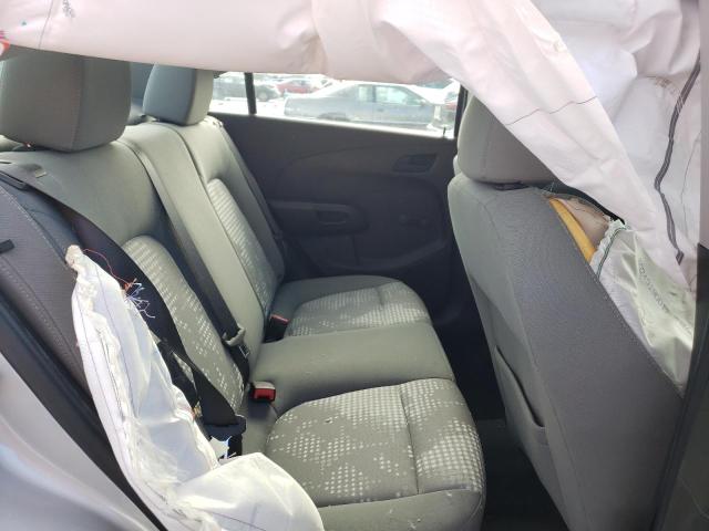 1G1JB5SH1J4133593 - 2018 CHEVROLET SONIC LS SILVER photo 10