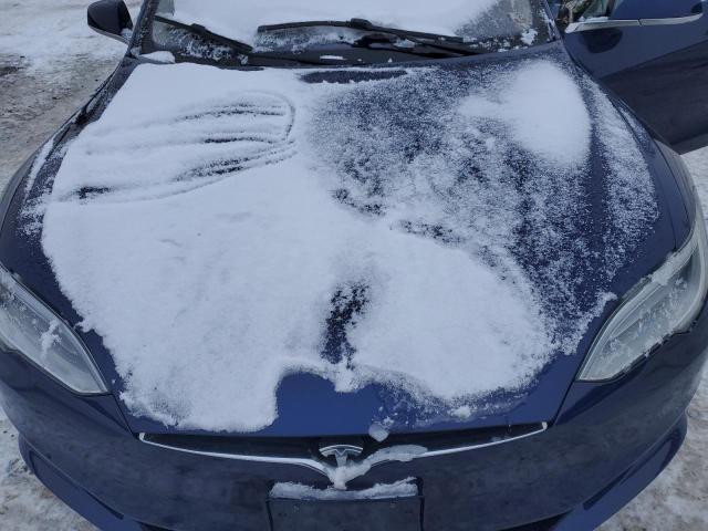 5YJSA1E25GF160151 - 2016 TESLA MODEL S BLUE photo 11