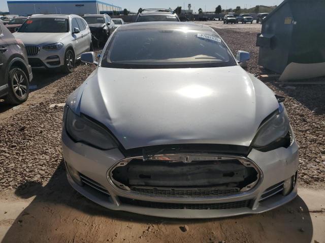 5YJSA1AG2DFP11682 - 2013 TESLA MODEL S SILVER photo 5