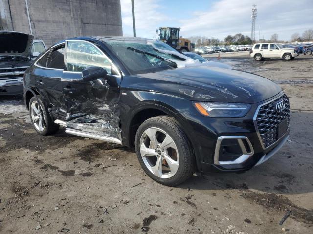 WA16AAFY3M2093403 - 2021 AUDI Q5 SPORTBACK PRESTIGE BLACK photo 4