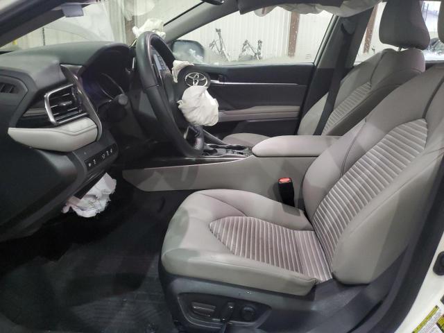 4T1T11BK1RU111723 - 2024 TOYOTA CAMRY SE NIGHT SHADE WHITE photo 7