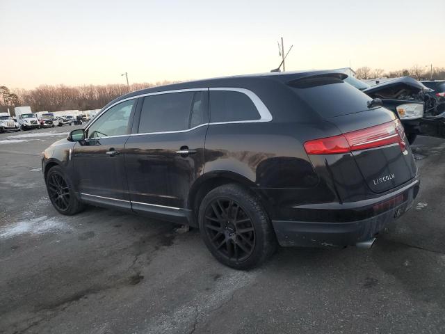 2LMHJ5ATXDBL56224 - 2013 LINCOLN MKT BLACK photo 2