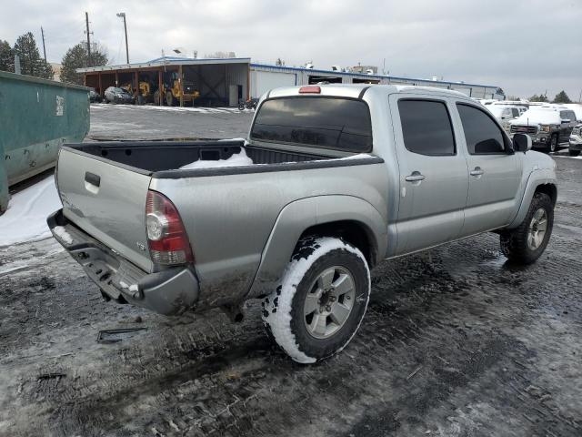 5TFJU4GN2BX002005 - 2011 TOYOTA TACOMA DOUBLE CAB PRERUNNER GRAY photo 3