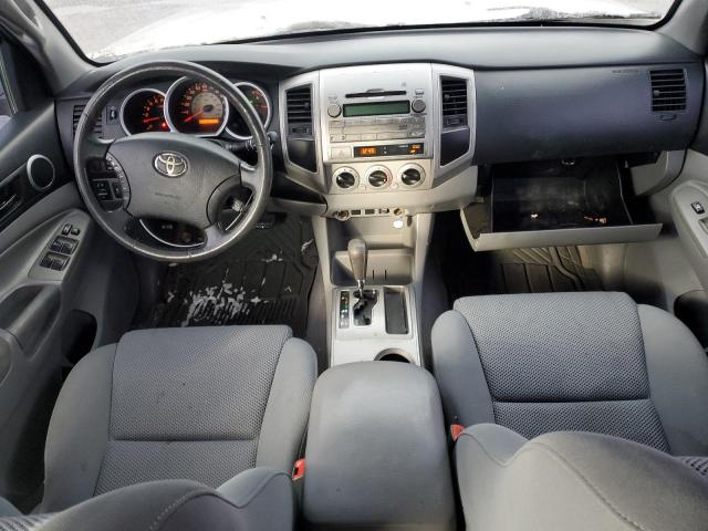 5TFJU4GN2BX002005 - 2011 TOYOTA TACOMA DOUBLE CAB PRERUNNER GRAY photo 8