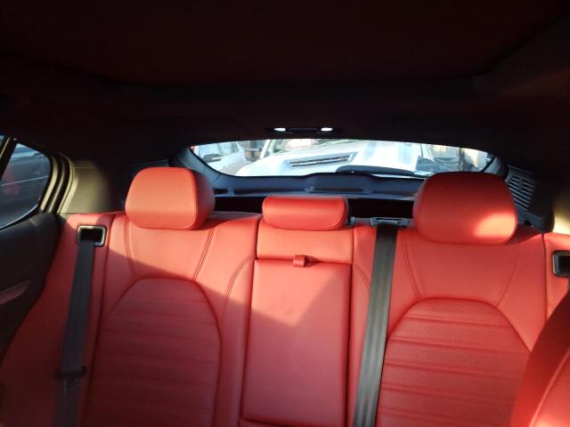 ZASPAKBNXP7D57243 - 2023 ALFA ROMEO STELVIO TI RED photo 10