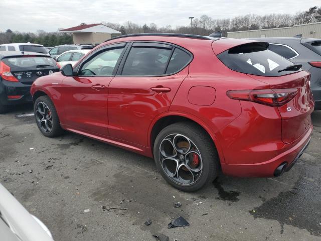 ZASPAKBNXP7D57243 - 2023 ALFA ROMEO STELVIO TI RED photo 2
