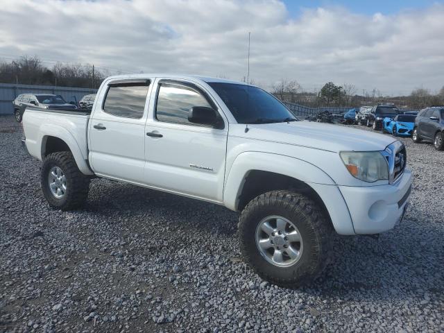 3TMJU62N39M070929 - 2009 TOYOTA TACOMA DOUBLE CAB PRERUNNER WHITE photo 4