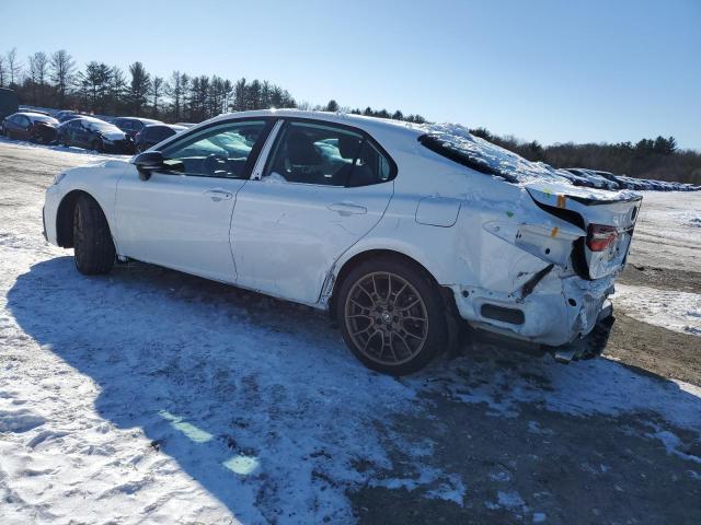 4T1G31AK8RU060427 - 2024 TOYOTA CAMRY SE NIGHT SHADE WHITE photo 2