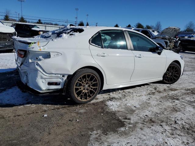 4T1G31AK8RU060427 - 2024 TOYOTA CAMRY SE NIGHT SHADE WHITE photo 3