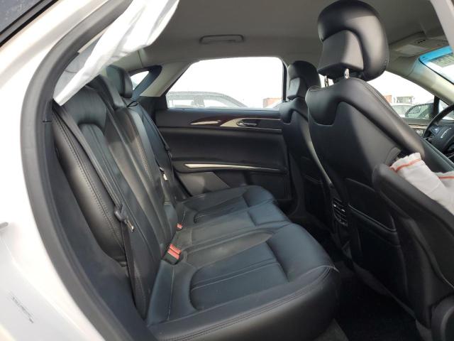 3LN6L2J94GR611911 - 2016 LINCOLN MKZ WHITE photo 10