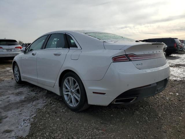 3LN6L2J94GR611911 - 2016 LINCOLN MKZ WHITE photo 2