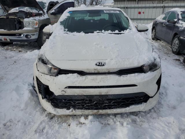 3KPA24AD9ME380542 - 2021 KIA RIO LX WHITE photo 5