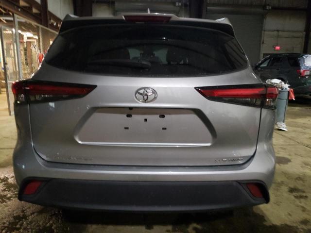 5TDGZRBH8MS072921 - 2021 TOYOTA HIGHLANDER XLE 银色 照片 6