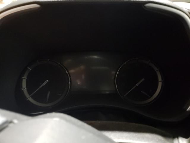 5TDGZRBH8MS072921 - 2021 TOYOTA HIGHLANDER XLE 银色 照片 9