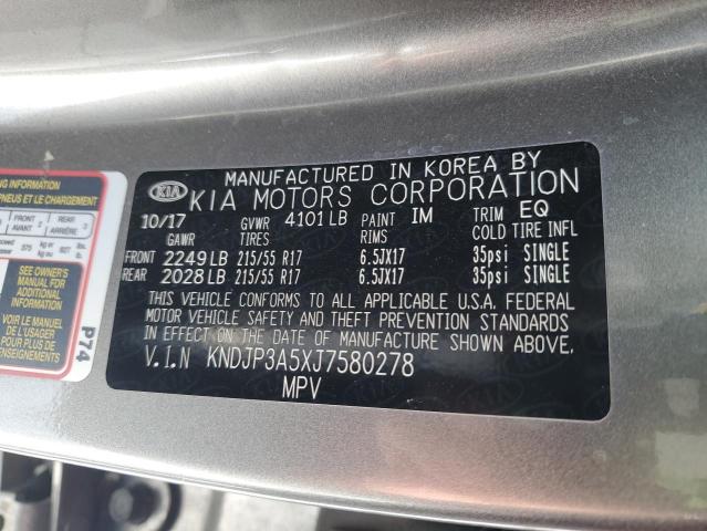 KNDJP3A5XJ7580278 - 2018 KIA SOUL + GRAY photo 12