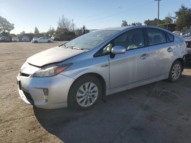 2013 TOYOTA PRIUS PLUG, 