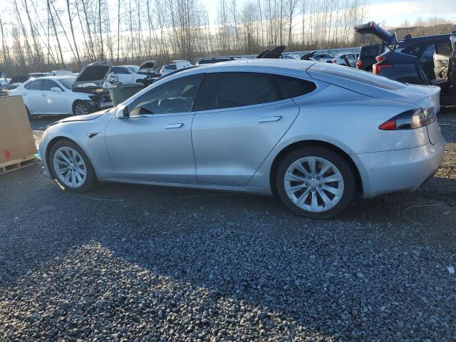 5YJSA1E25HF200360 - 2017 TESLA MODEL S 银色 照片 2